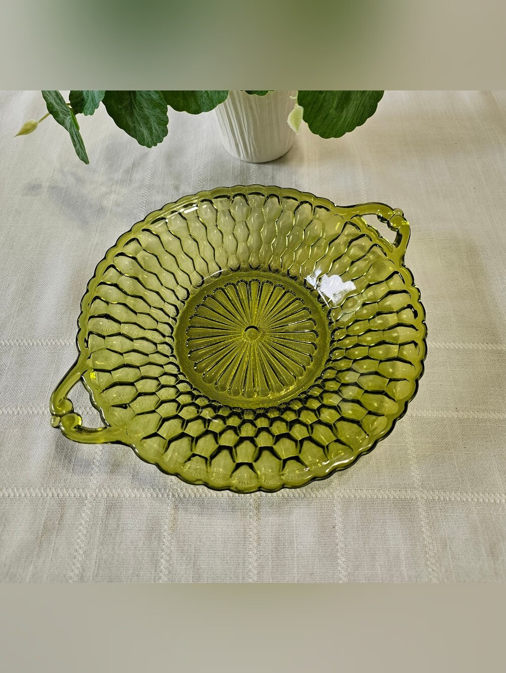 Vintage Avocado Indiana Glass Round Serving Dish Serving with Handles